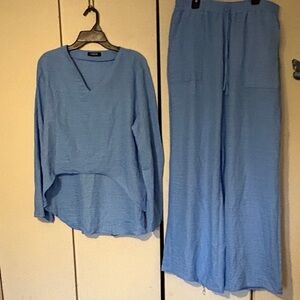 Chic Blue V-Neck Blouse